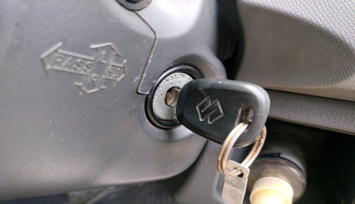 2012 Maruti Wagon R 1.0 LXI, Petrol, Manual, 79,405 km, interior