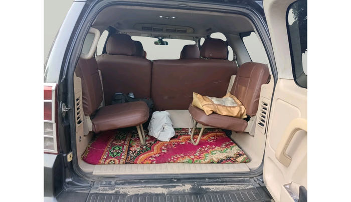 2012 Tata Safari Storme 2.2 VX 4X2, Diesel, Manual, 1,24,012 km, interior