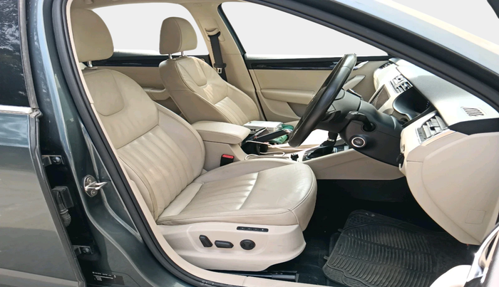 2019 Skoda Octavia L&K 1.8 TSI AT, Petrol, Automatic, 27,584 km, interior