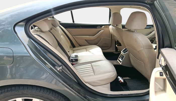 2019 Skoda Octavia L&K 1.8 TSI AT, Petrol, Automatic, 27,584 km, interior