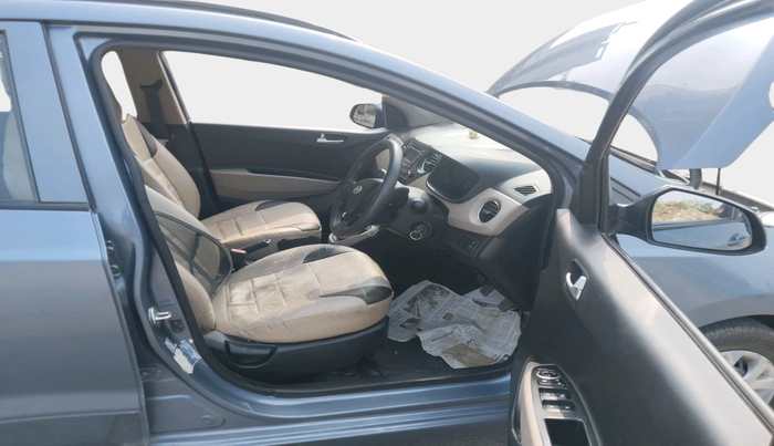 2015 Hyundai Grand i10 SPORTZ 1.2 KAPPA VTVT, Petrol, Manual, 55,990 km, interior