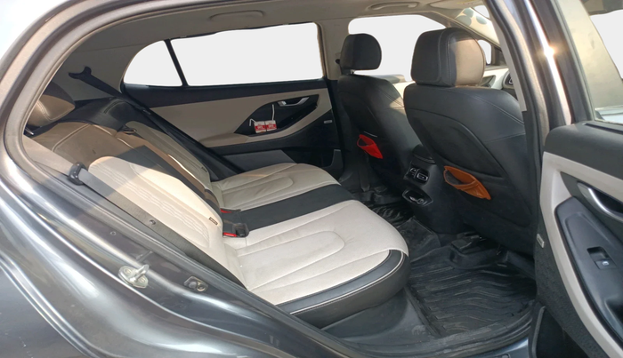 2022 Hyundai Creta SX (O) 1.5 DIESEL, Diesel, Manual, 60,378 km, interior