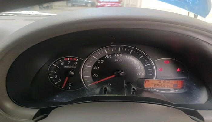 2014 Nissan Micra XV CVT, Petrol, Automatic, 68,803 km, interior