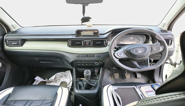 2023 Tata PUNCH ADVENTURE MT CNG , Petrol, Manual, 3,240 km, interior