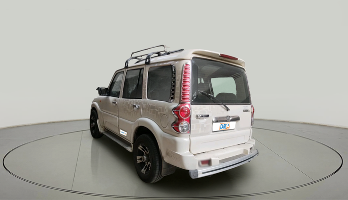 2013 Mahindra Scorpio SLE, Diesel, Manual, 1,45,176 km, exterior