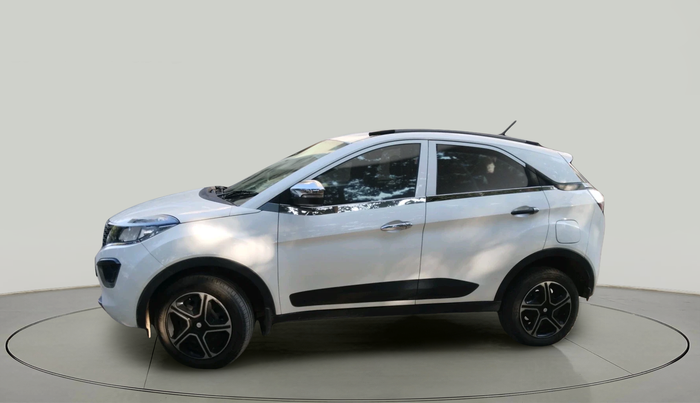 2018 Tata NEXON XM DIESEL, Diesel, Manual, 1,36,370 km, exterior