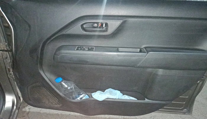 2021 Maruti New Wagon-R LXI CNG (O) 1.0, Petrol, Manual, 1,67,033 km, interior