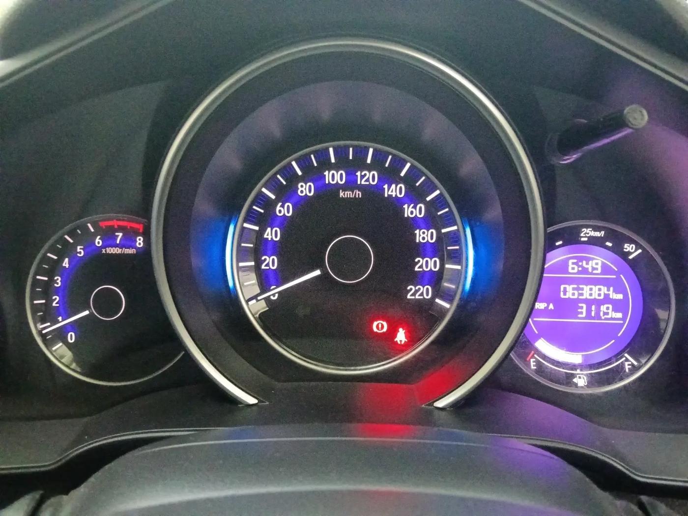 2018 Honda WR-V 1.2L I-VTEC S MT, Petrol, Manual, 66,000 km, interior