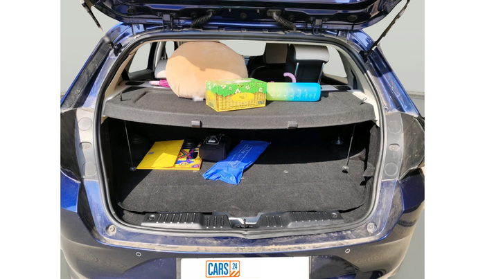 2023 Tata ALTROZ XZ PLUS SUNROOF CNG, Petrol, Manual, 44,370 km, exterior