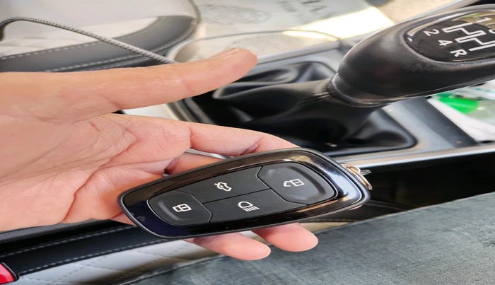 2023 Tata ALTROZ XZ PLUS SUNROOF CNG, Petrol, Manual, 44,370 km, interior