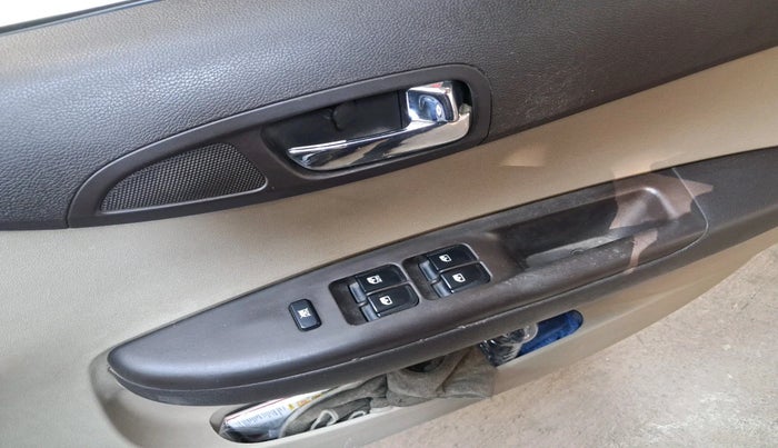 2011 Hyundai i20 MAGNA (O) 1.2, Petrol, Manual, 97,102 km, interior