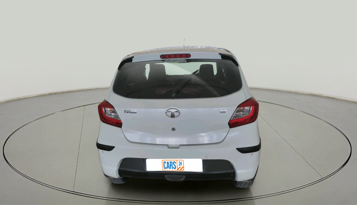 2018 Tata Tiago XZ DIESEL, Diesel, Manual, 1,33,230 km, exterior