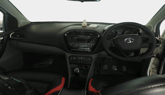 2018 Tata Tiago XZ DIESEL, Diesel, Manual, 1,33,230 km, interior