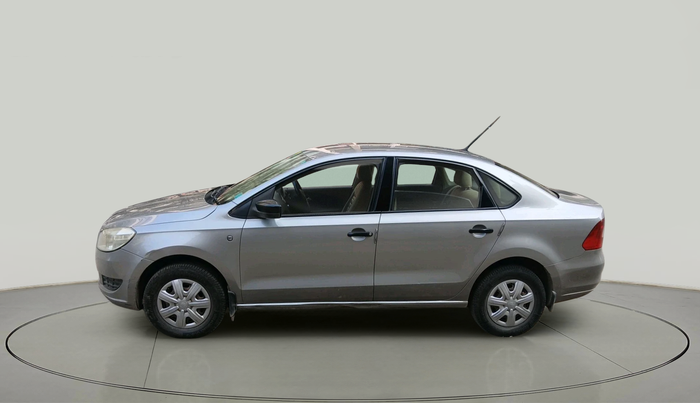 2012 Skoda Rapid ACTIVE 1.6 TDI CR MT, Diesel, Manual, 88,049 km, exterior