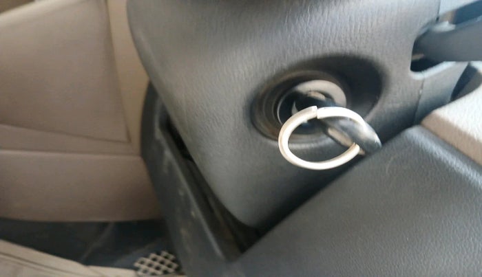 2012 Skoda Rapid ACTIVE 1.6 TDI CR MT, Diesel, Manual, 88,049 km, interior