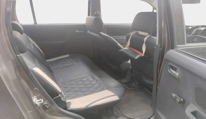 2011 Maruti Wagon R 1.0 LXI, Petrol, Manual, 72,254 km, interior