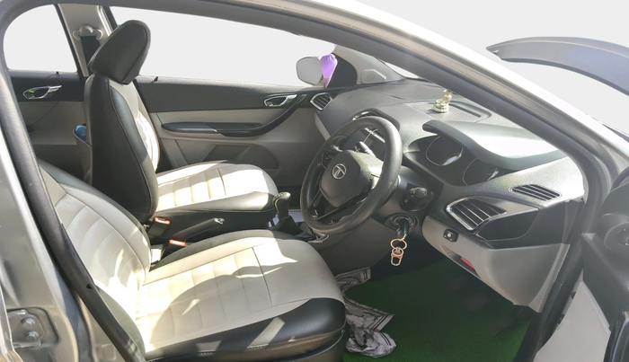 2019 Tata Tiago XZ PLUS PETROL, Petrol, Manual, 52,696 km, interior