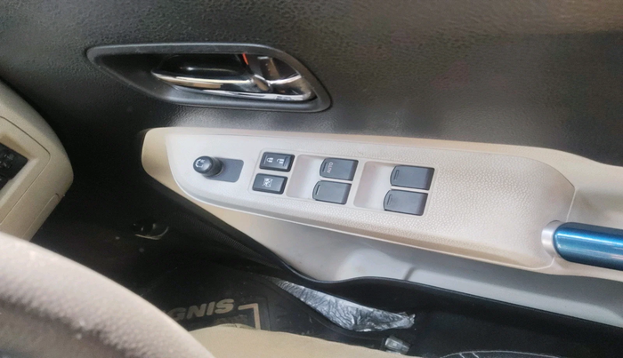 2017 Maruti IGNIS DELTA 1.2 AMT, Petrol, Automatic, 16,098 km, interior