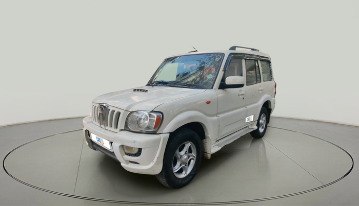 2010 Mahindra Scorpio VLX 2WD, Diesel, Manual, 27,632 km, exterior