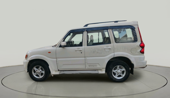 2010 Mahindra Scorpio VLX 2WD, Diesel, Manual, 27,632 km, exterior