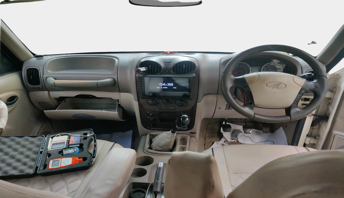 2010 Mahindra Scorpio VLX 2WD, Diesel, Manual, 27,632 km, interior