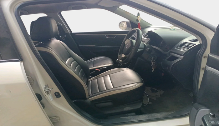 2012 Maruti Swift VDI, Diesel, Manual, 1,14,975 km, interior