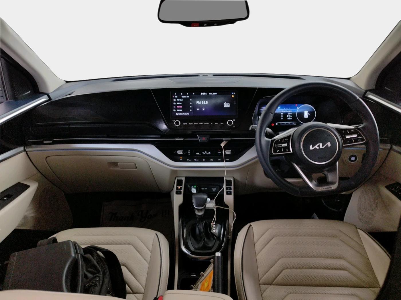 2024 KIA CARENS  LUXURY (O)1.5 TURBO DCT 7 STR, Petrol, Automatic, 10,022 km, interior