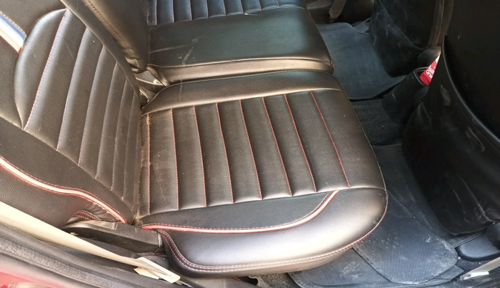 2011 Honda Jazz 1.2L I-VTEC BASE, Petrol, Manual, 1,14,300 km, interior