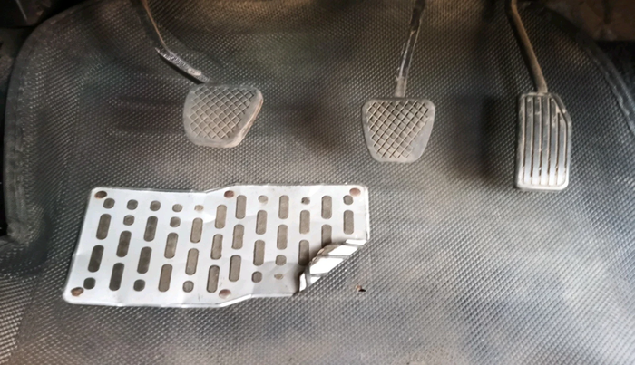 2011 Honda Jazz 1.2L I-VTEC BASE, Petrol, Manual, 1,14,300 km, interior