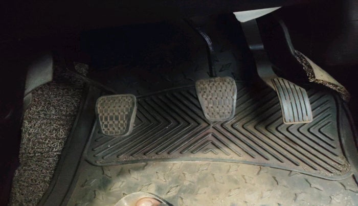 2021 Tata NEXON XM SUNROOF PETROL, Petrol, Manual, 23,000 km, interior