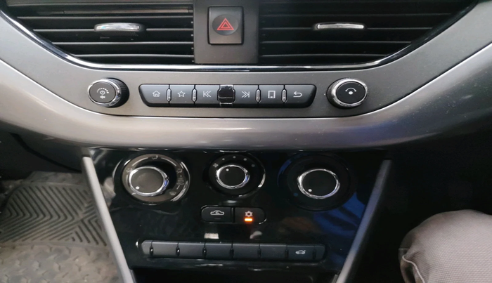 2021 Tata NEXON XM SUNROOF PETROL, Petrol, Manual, 23,000 km, interior