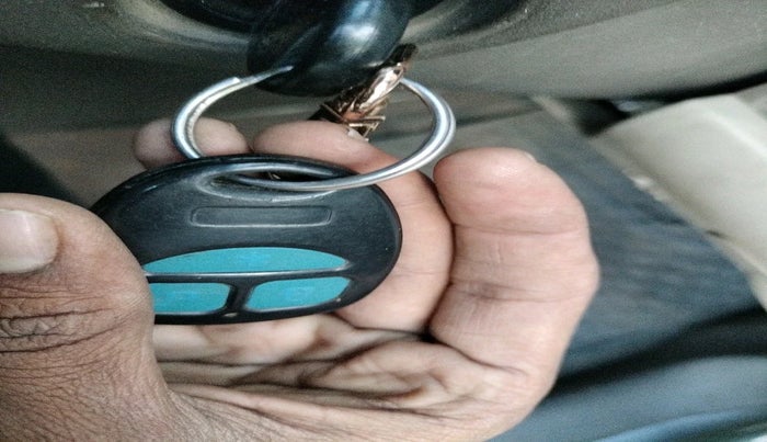 2013 Chevrolet Sail UVA 1.2 LS ABS, Petrol, Manual, 82,060 km, interior