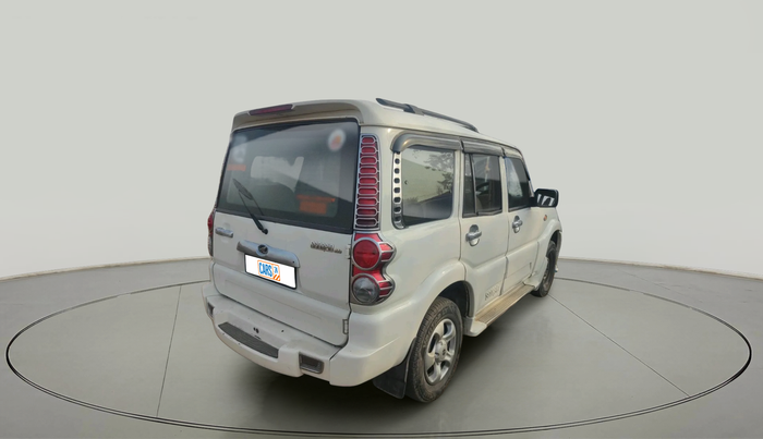 2012 Mahindra Scorpio SLE, Diesel, Manual, 1,37,828 km, exterior