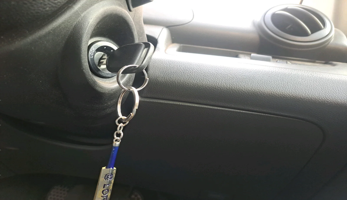 2011 Chevrolet Beat PS PETROL, Petrol, Manual, 67,783 km, interior