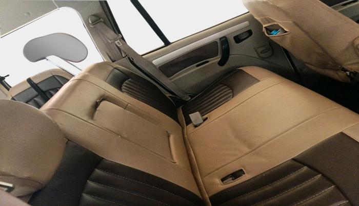 2015 Mahindra Scorpio S10, Diesel, Manual, 1,31,165 km, interior