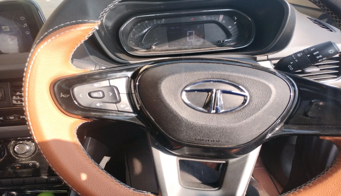 2023 Tata NEXON XM PLUS SUNROOF PETROL, Petrol, Manual, 40,126 km, interior