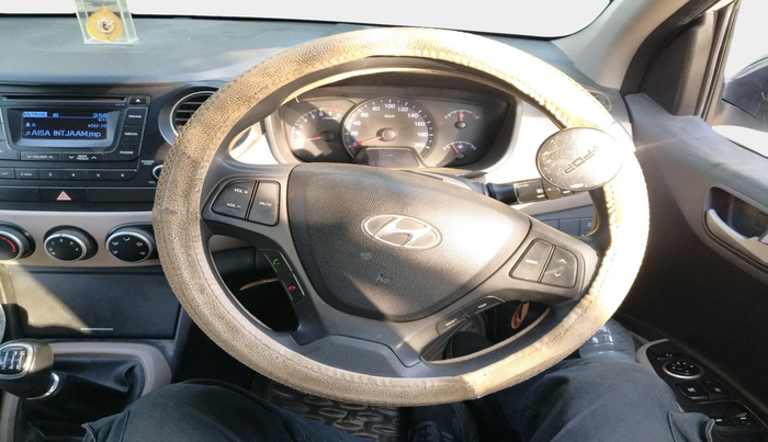 2014 Hyundai Xcent S 1.2, Petrol, Manual, 81,100 km, interior