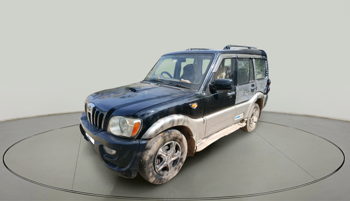 2010 Mahindra Scorpio SLE, Diesel, Manual, 2,04,313 km, exterior