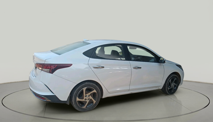 2022 Hyundai Verna S PLUS 1.5 CRDI, Diesel, Manual, 1,00,282 km, exterior