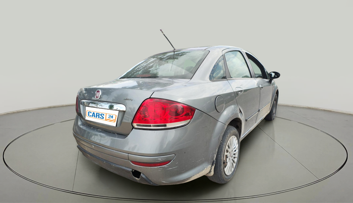 2014 Fiat Linea ACTIVE 1.3 L ADVANCED MULTIJET, Diesel, Manual, 92,889 km, exterior