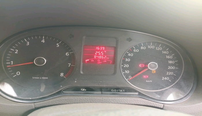 2010 Volkswagen Vento TRENDLINE 1.6, Petrol, Manual, 84,862 km, interior