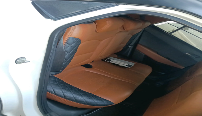 2017 Hyundai Creta SX PLUS AT 1.6 DIESEL, Diesel, Automatic, 1,34,979 km, interior