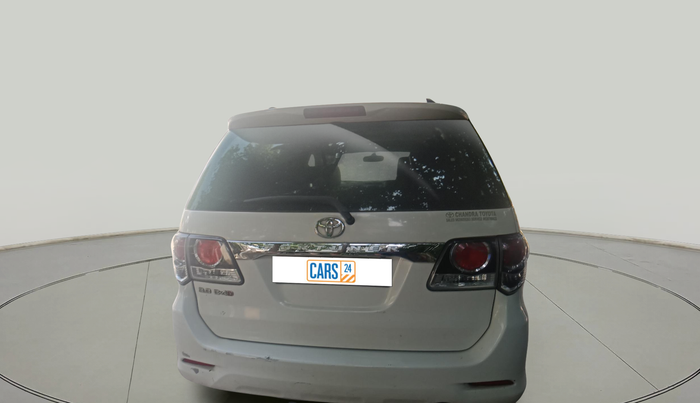 2015 Toyota Fortuner 3.0 4X2 MT, Diesel, Manual, 1,66,122 km, exterior