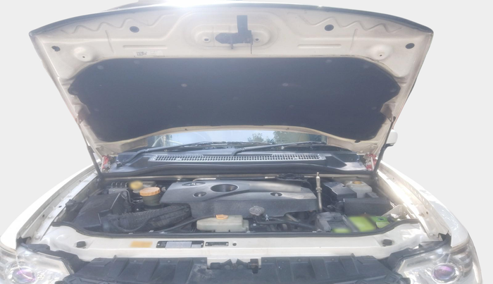 2018 Tata Safari Storme 2.2 VX 4X2, Diesel, Manual, 1,03,518 km, exterior