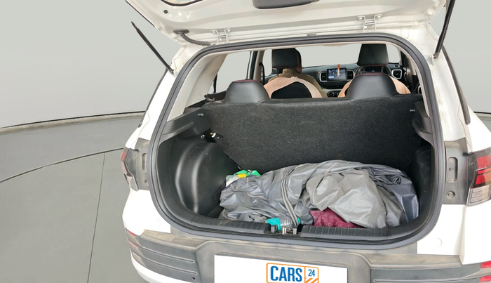 2023 Hyundai VENUE S 1.2, Petrol, Manual, 15,967 km, exterior