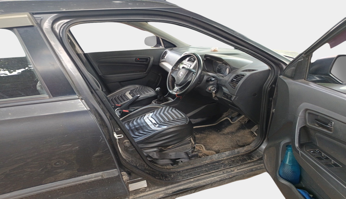 2017 Maruti Vitara Brezza VDI (O), Diesel, Manual, 1,10,739 km, interior