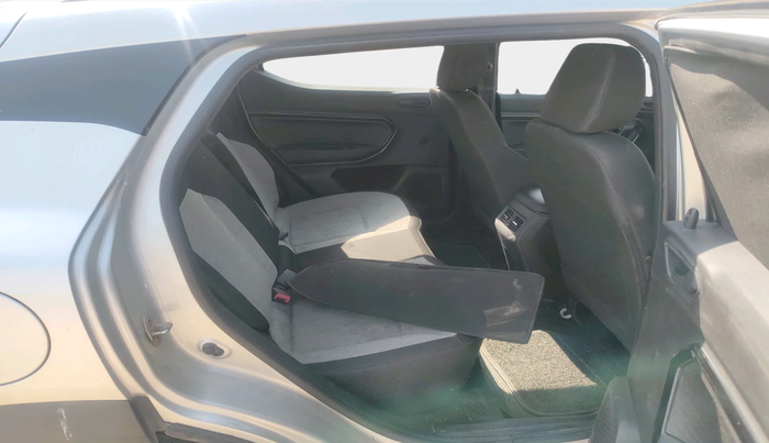 2024 Renault Kiger RXL MT, Petrol, Manual, 22,912 km, interior