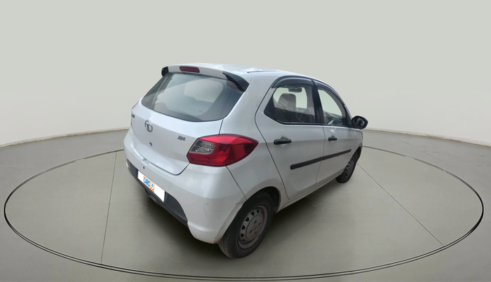 2016 Tata Tiago XM PETROL, Petrol, Manual, 1,12,464 km, exterior
