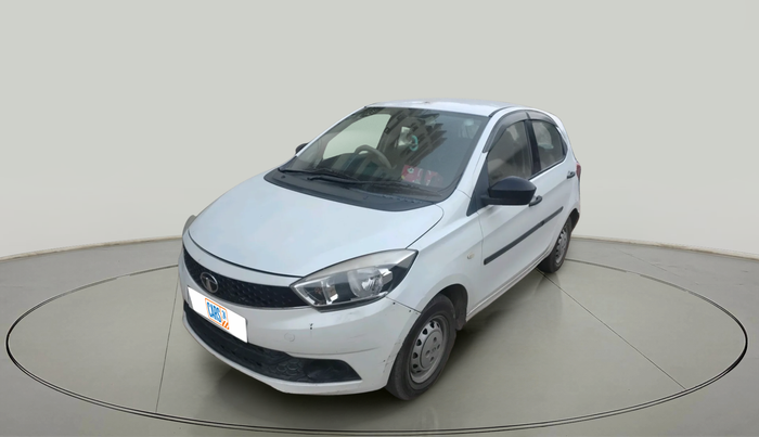 2016 Tata Tiago XM PETROL, Petrol, Manual, 1,12,464 km, exterior
