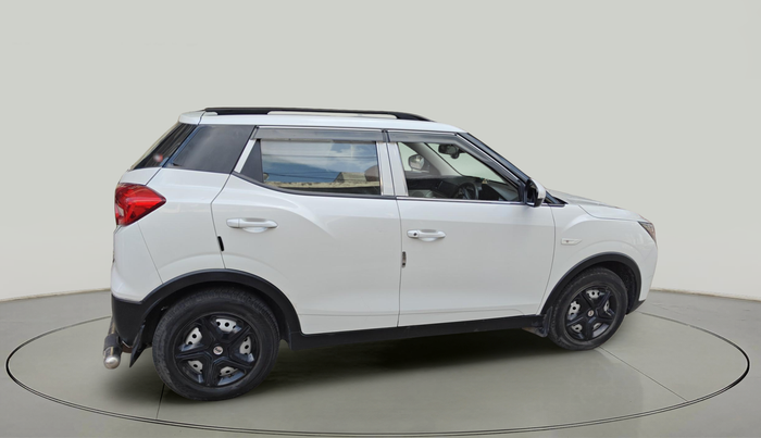 2023 Mahindra XUV300 W4 1.5 DIESEL, Diesel, Manual, 37,540 km, exterior